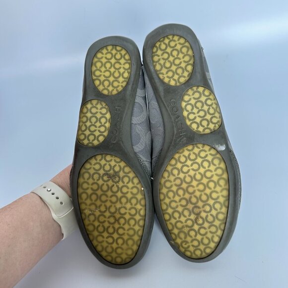 Coach Logo Ballet Flat Size 6 Silver Grey Vintage Y2K 2000s Patent Leather - Picture 3 of 9